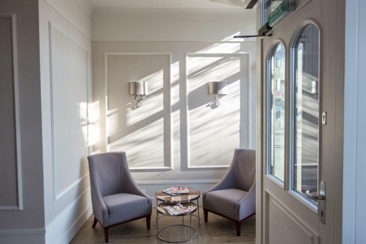 Jakubowy Hotel Gdynia Extérieur photo