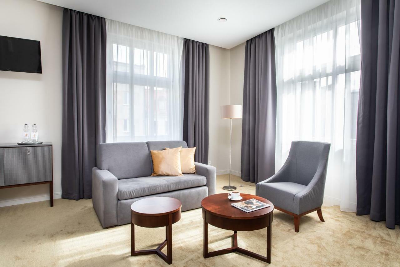 Jakubowy Hotel Gdynia Extérieur photo
